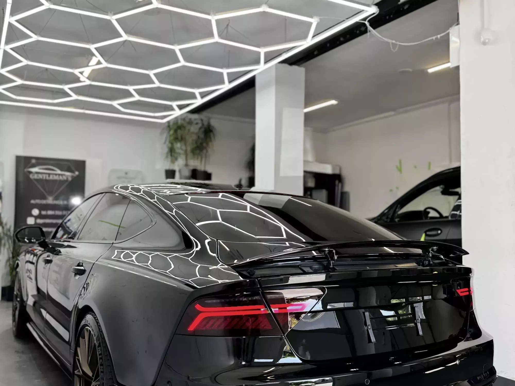 audi-a7-11